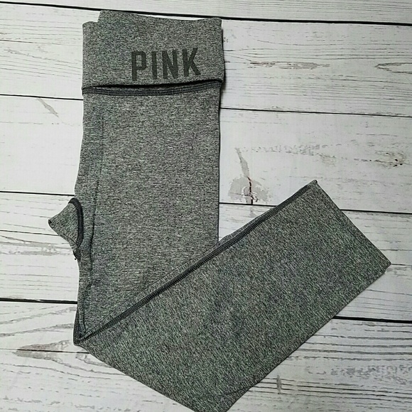 PINK Victoria's Secret Pants - Victoria's Secret PINK capris